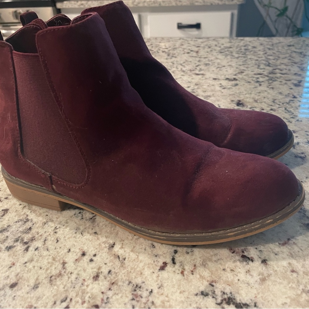 Red Ankle Boots with Suede Material and Slip-On Style